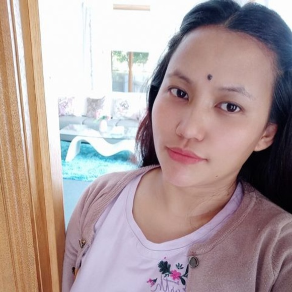 Meet your Posher, Anjuanmol - Picture 1 of 1